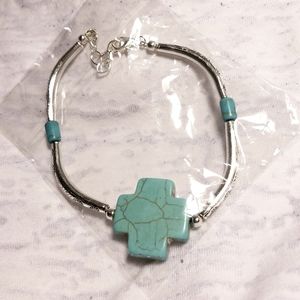 Handcrafted Bracelet Howlite Turquoise cross